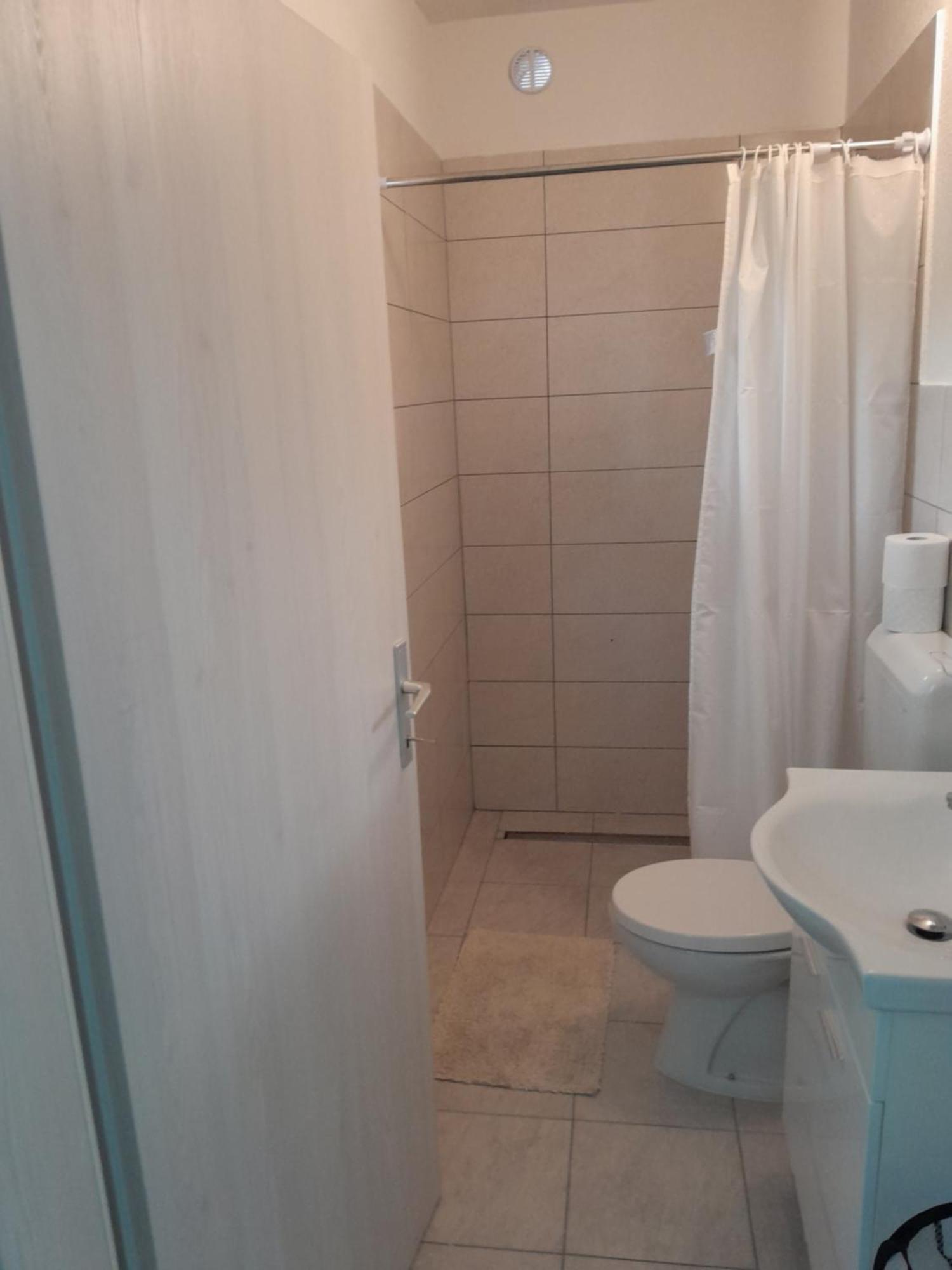 Apartmaji 斯楚雅 外观 照片