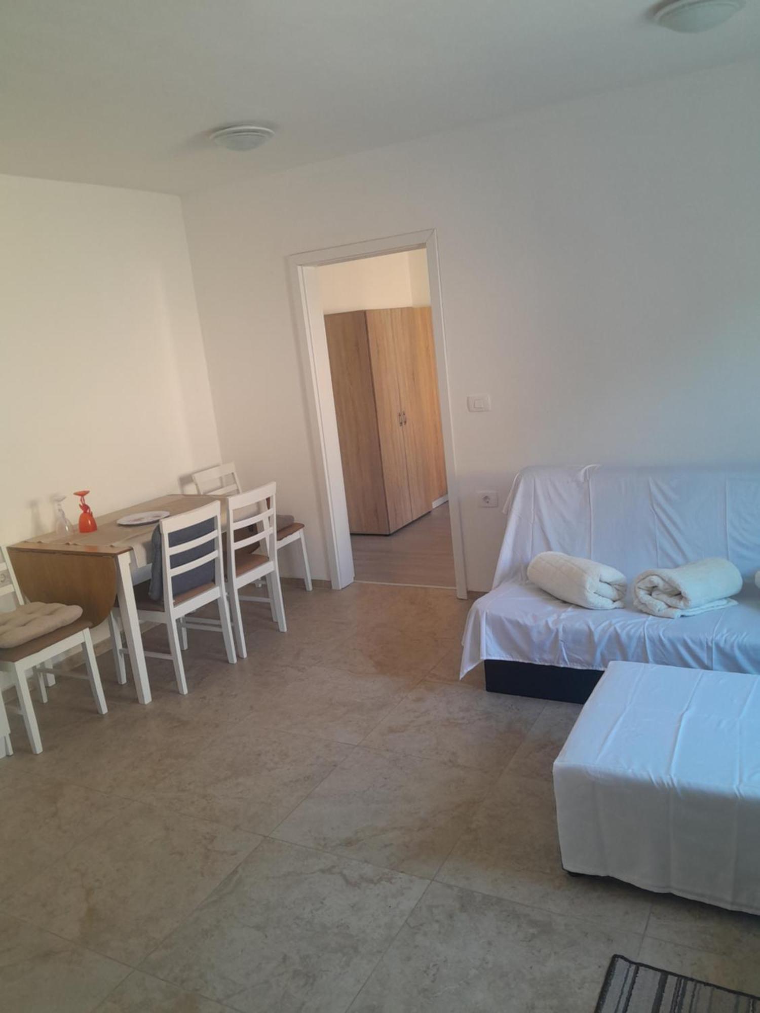 Apartmaji 斯楚雅 外观 照片